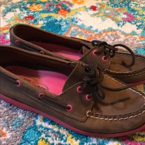 Speedy boat shoes